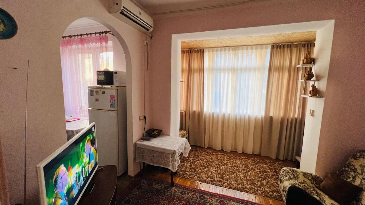 Flat Near The Sea Appartamento Gagra Esterno foto